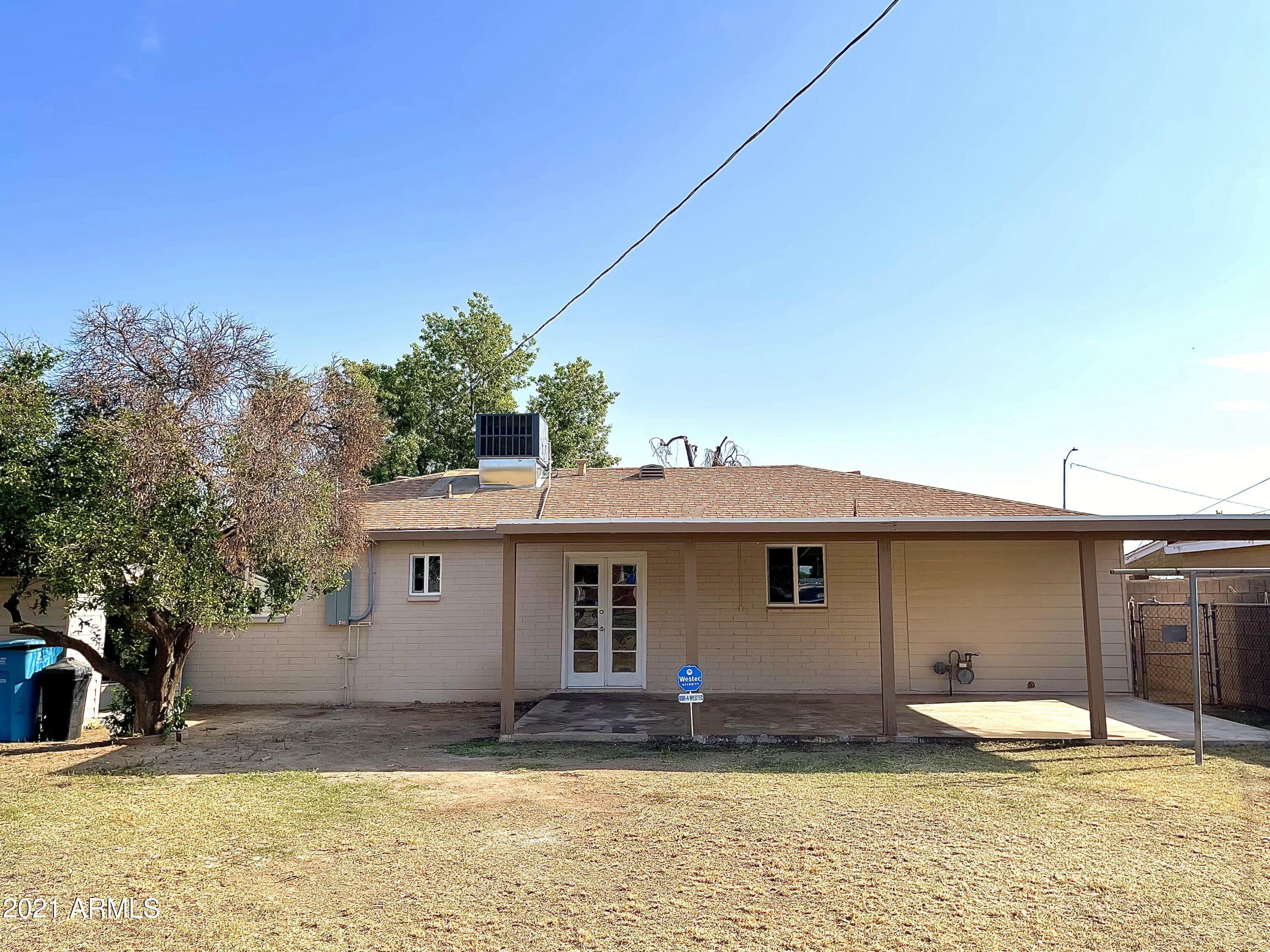 3106 West Bethany Home Road Phoenix, AZ 85017 - Photo 14 of 14 Back of house