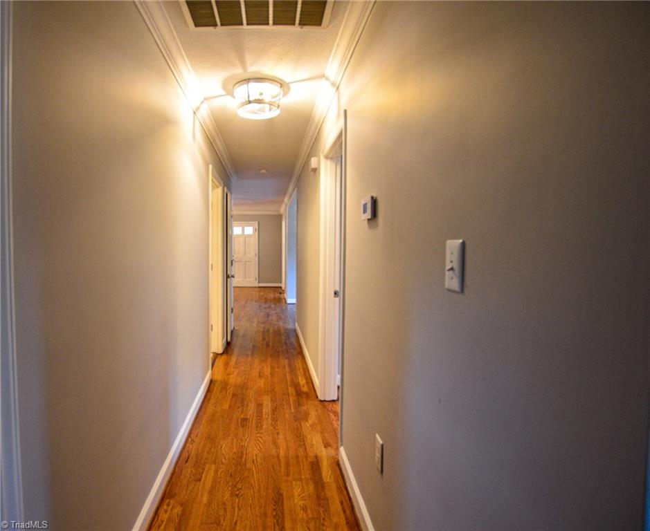 1470 Kerry Road Winston-Salem, NC 27127 - Photo 7 of 17 Gallery Image 7