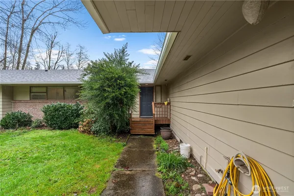 $575,000 | 16507 122nd Avenue East, Puyallup, WA 98374