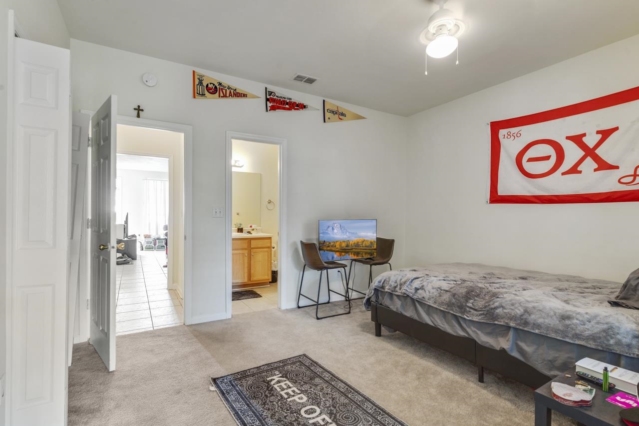 425 West College Avenue, Tallahassee, FL 32301 Compass