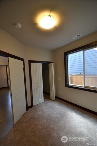 19414 Meridian Drive Southeast Bothell, WA 98012 - Photo 11 of 24