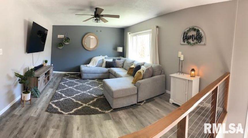 3 Sarah Avenue Springfield, IL 62703 - Photo 4 of 20
