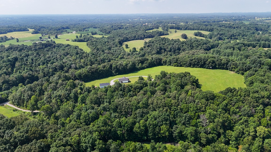 2427 Green Valley Road Lafayette, TN 37083 - Photo 46 of 54 Gallery Image 46