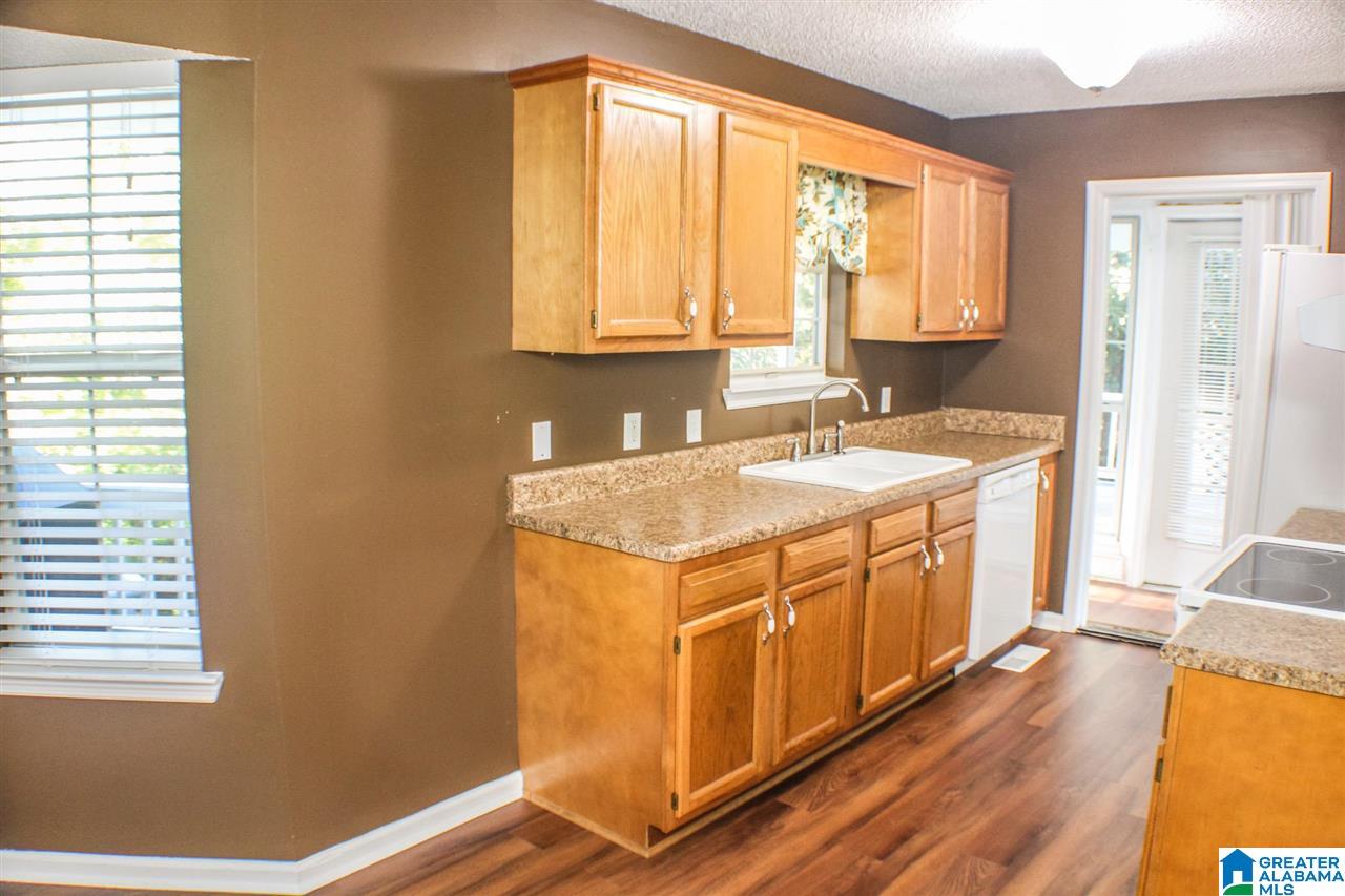 135 Hamilton Lane Riverside, AL 35135 - Photo 8 of 41 Gallery Image 8