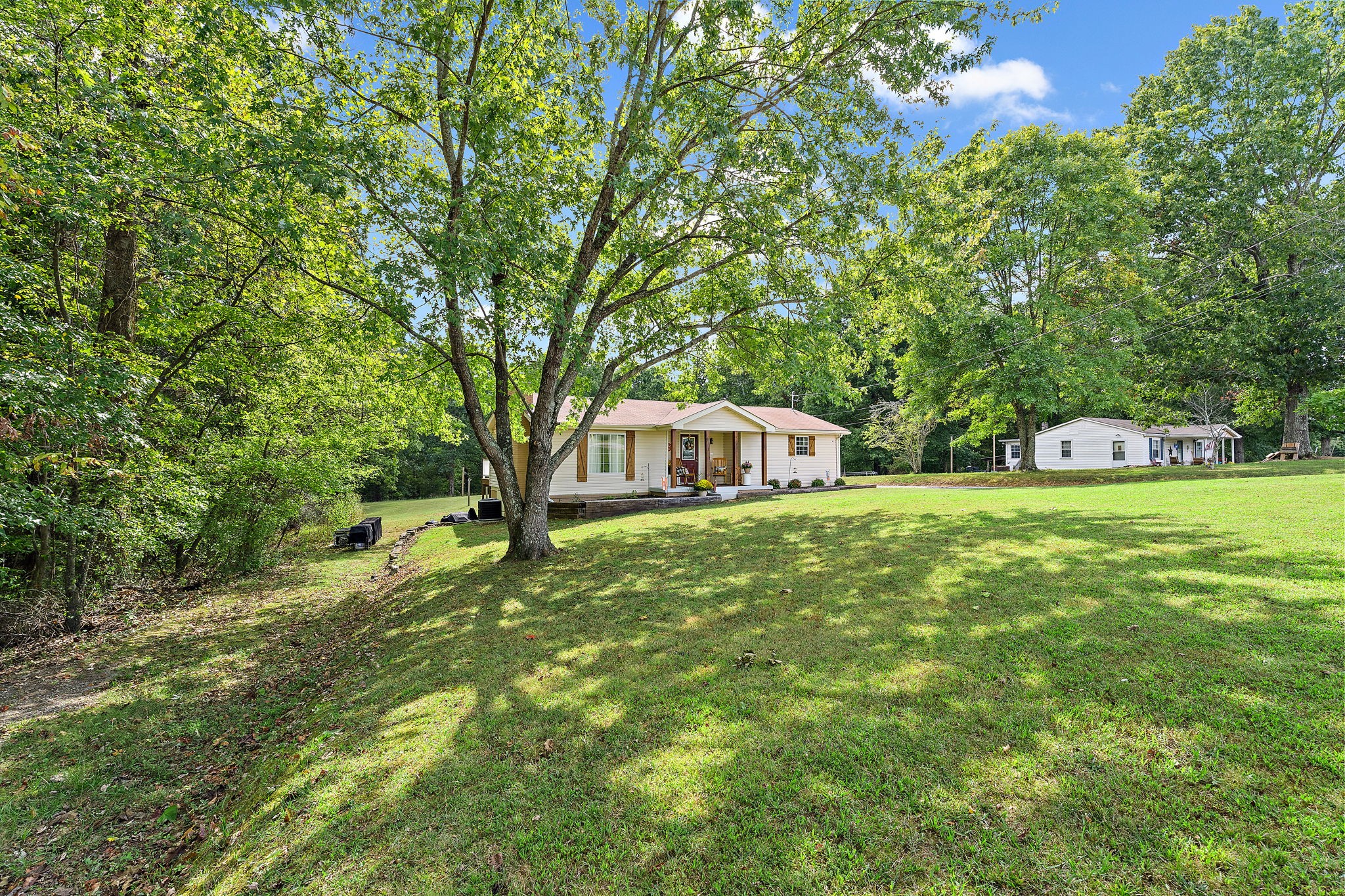 1259 South Dividing Ridge Road Goodlettsville, TN 37072 - Photo 2 of 37 Gallery Image 2