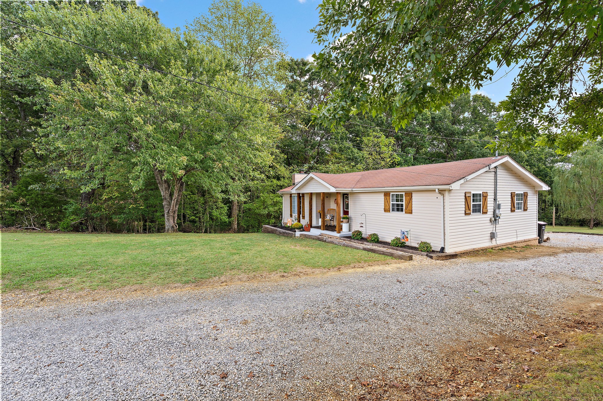 1259 South Dividing Ridge Road Goodlettsville, TN 37072 - Photo 3 of 37 Gallery Image 3