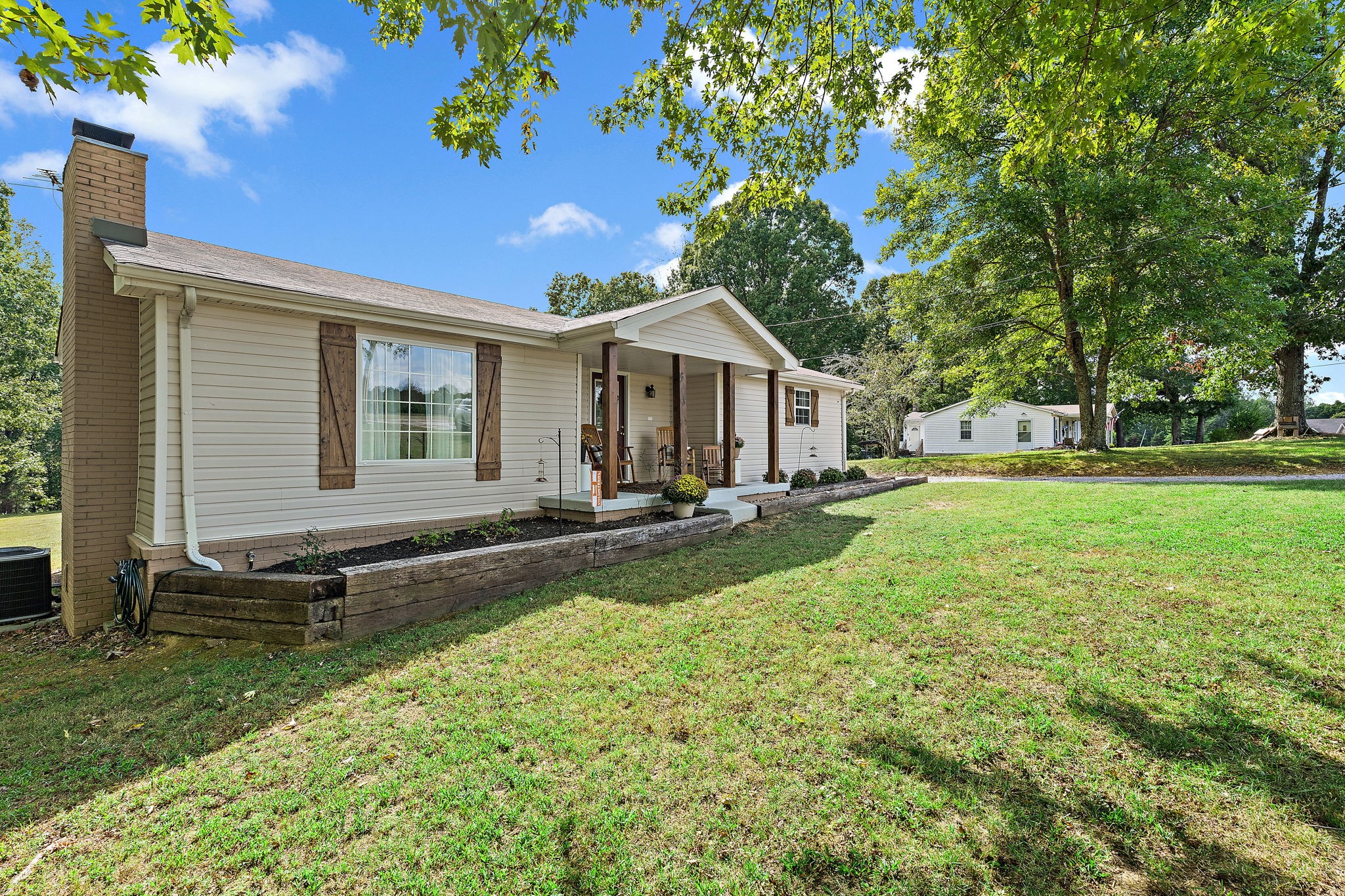 1259 South Dividing Ridge Road Goodlettsville, TN 37072 - Photo 5 of 37 Gallery Image 5