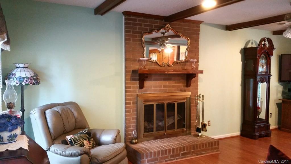 8616 Waterrock Road Charlotte, NC 28214 - Photo 10 of 14 Gallery Image 10