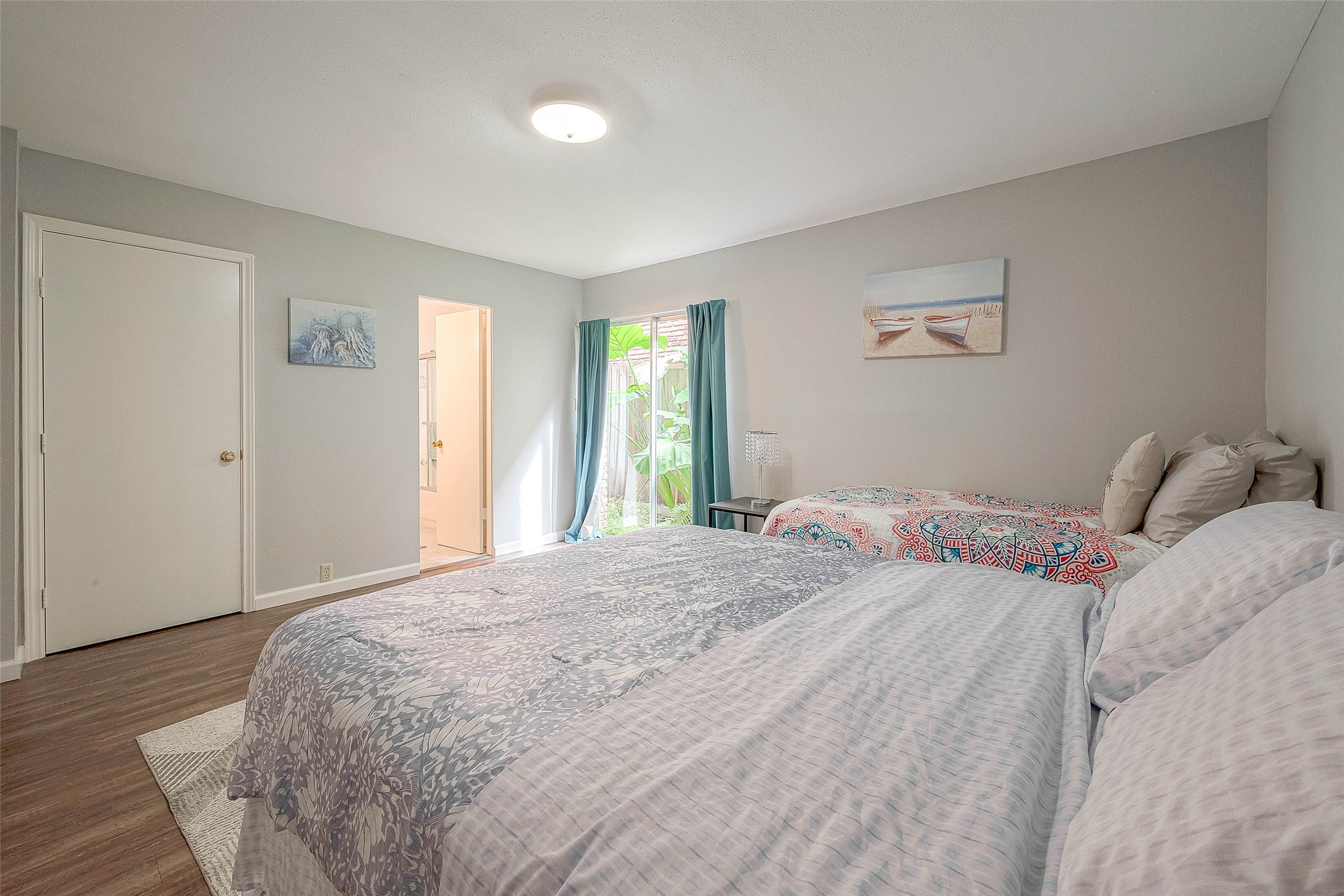 2121 Fountain View Drive, Unit 15 Houston, TX 77057 - Photo 19 of 27