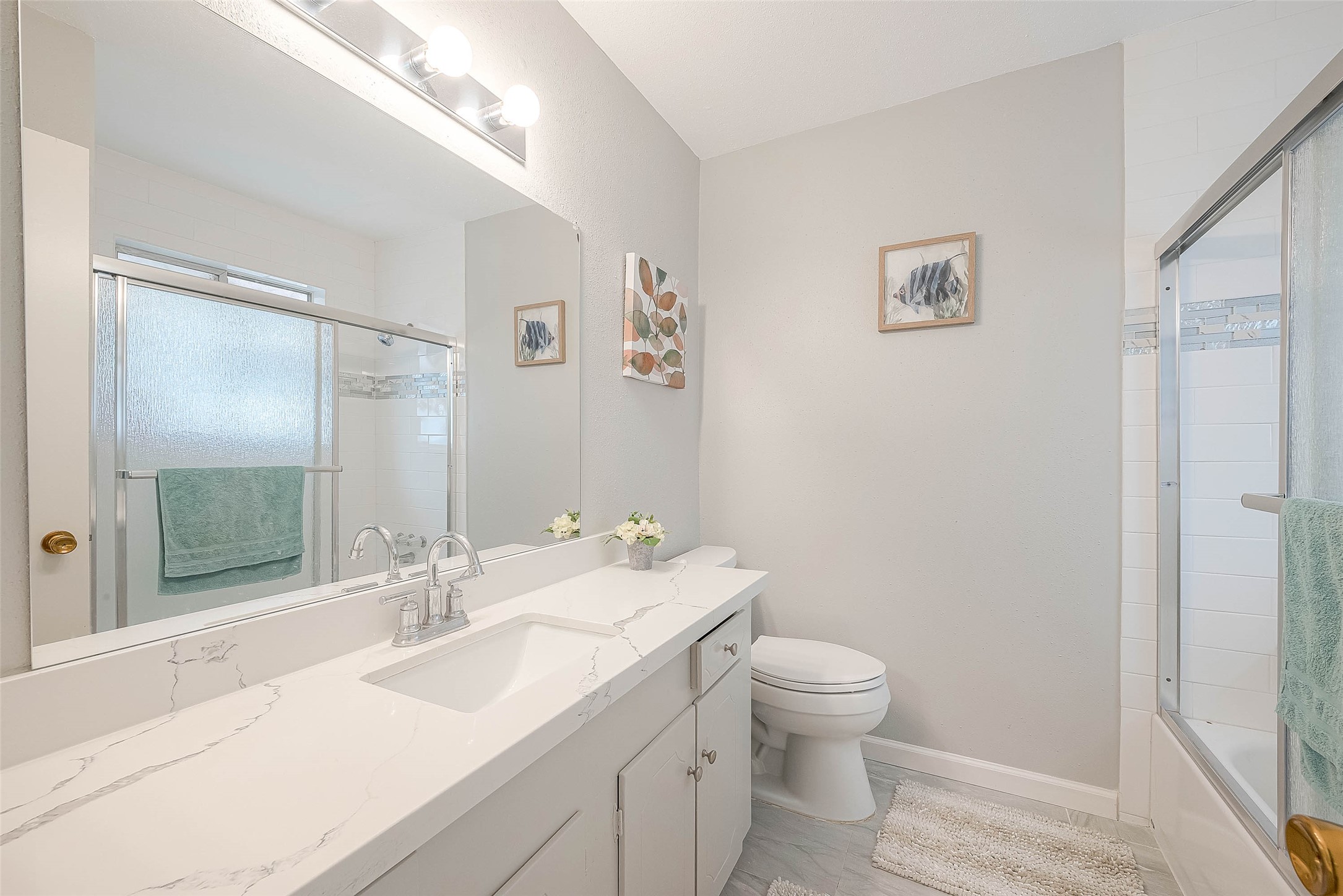 2121 Fountain View Drive, Unit 15 Houston, TX 77057 - Photo 20 of 27