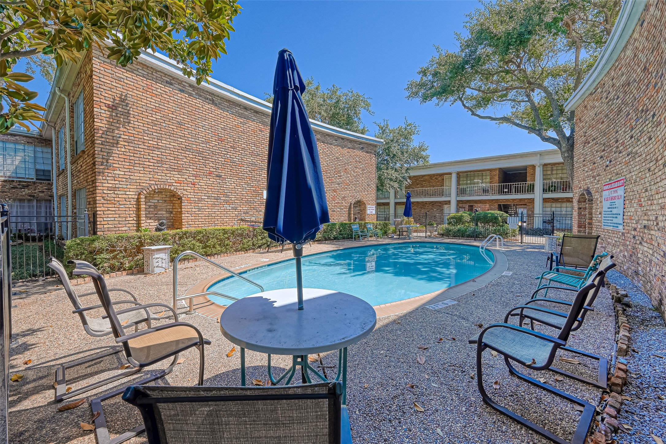2121 Fountain View Drive, Unit 15 Houston, TX 77057 - Photo 27 of 27