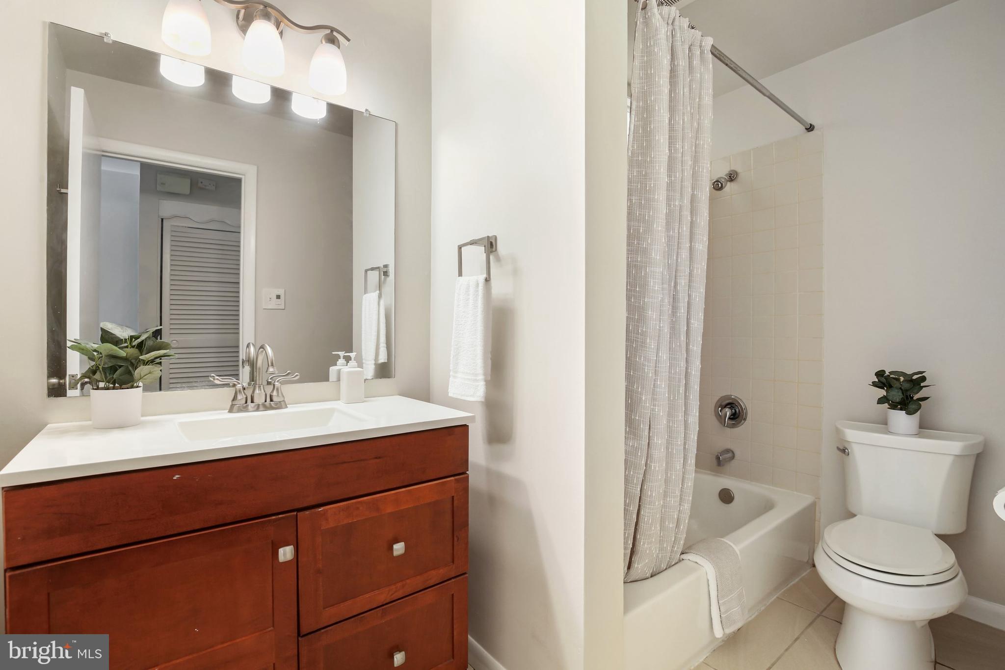 112 Bluff Terrace Silver Spring, MD 20902 - Photo 16 of 45 Gallery Image 16