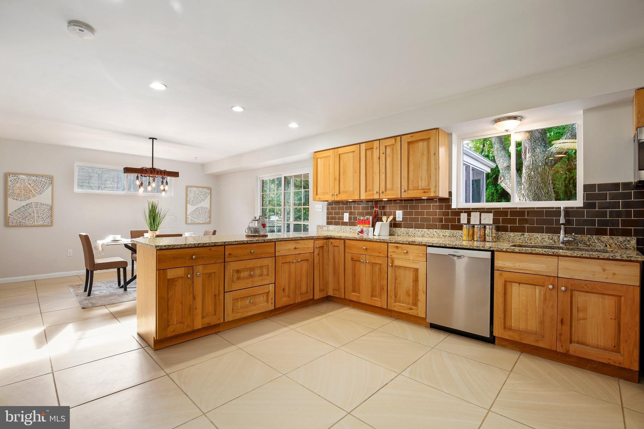 112 Bluff Terrace Silver Spring, MD 20902 - Photo 20 of 45 Gallery Image 20