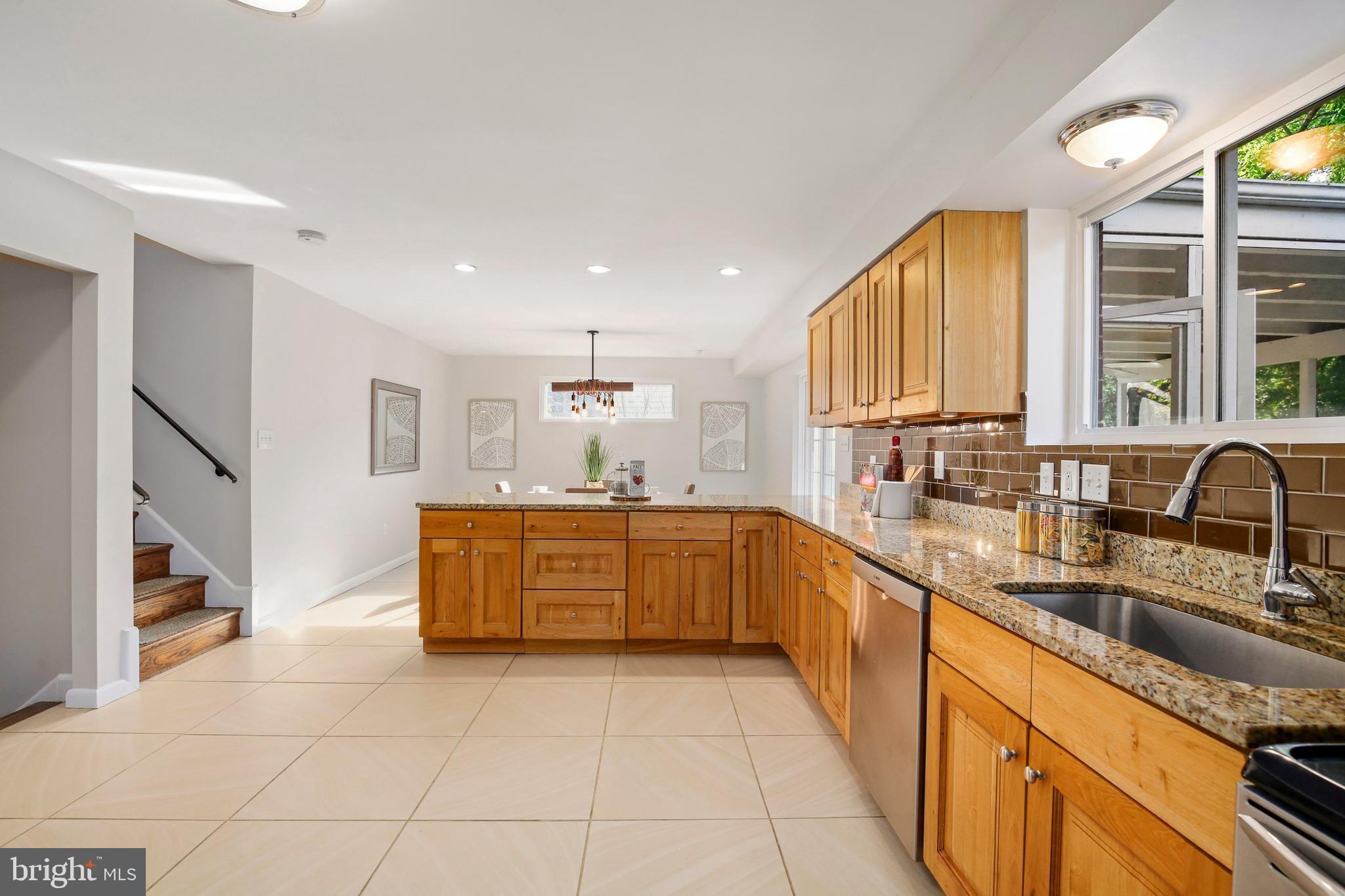 112 Bluff Terrace Silver Spring, MD 20902 - Photo 22 of 45 Gallery Image 22