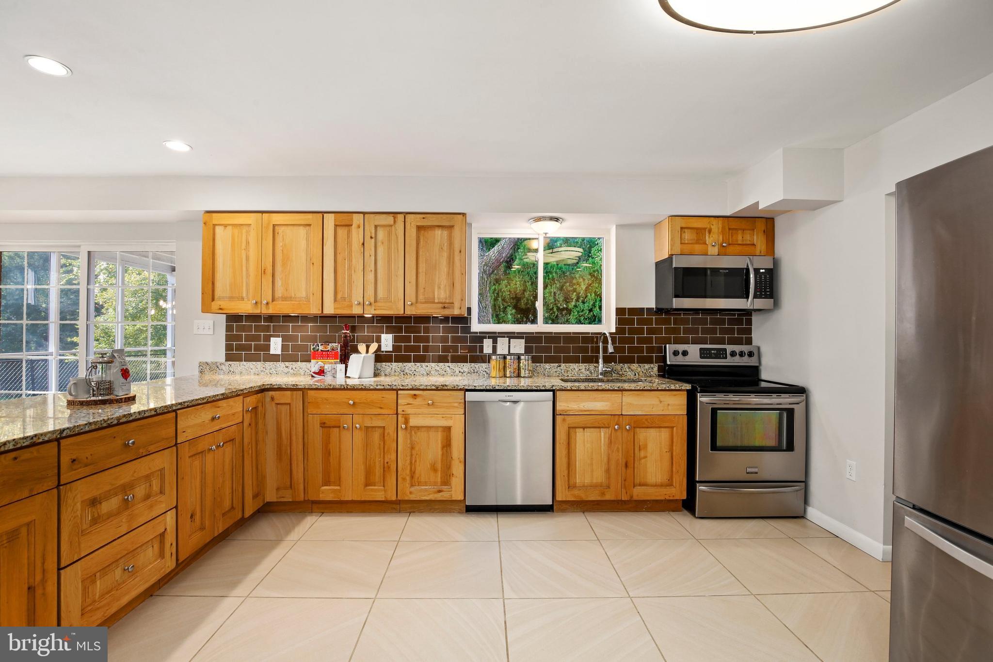 112 Bluff Terrace Silver Spring, MD 20902 - Photo 23 of 45 Gallery Image 23