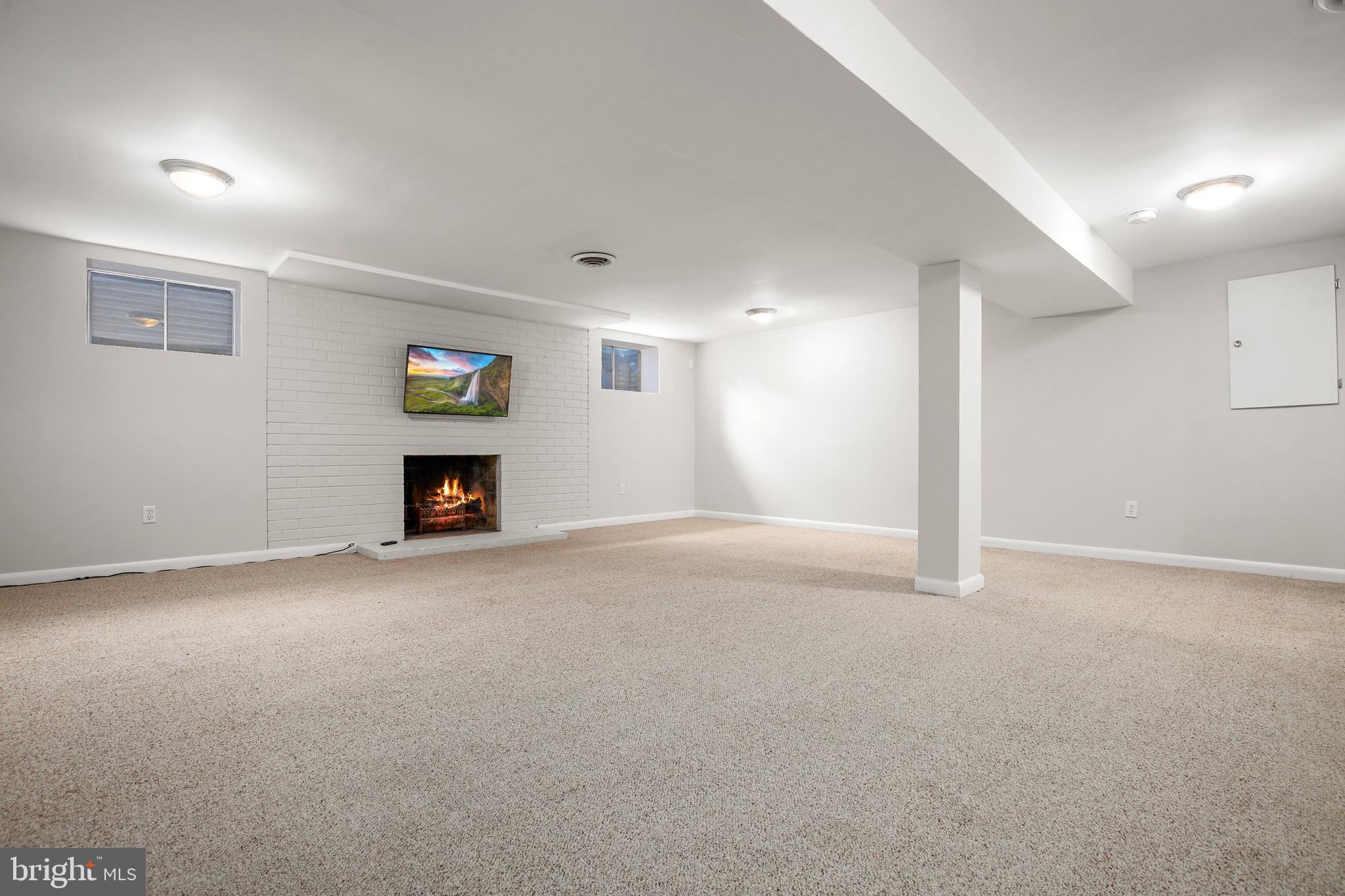 112 Bluff Terrace Silver Spring, MD 20902 - Photo 28 of 45 Gallery Image 28