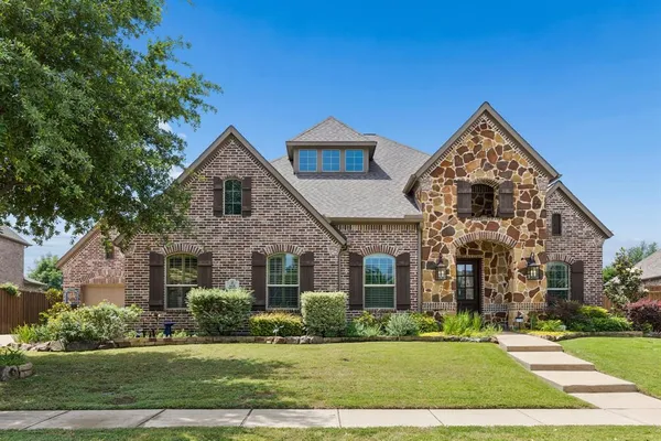 $915,000 | 618 Forest Hill Drive, Murphy, TX 75094