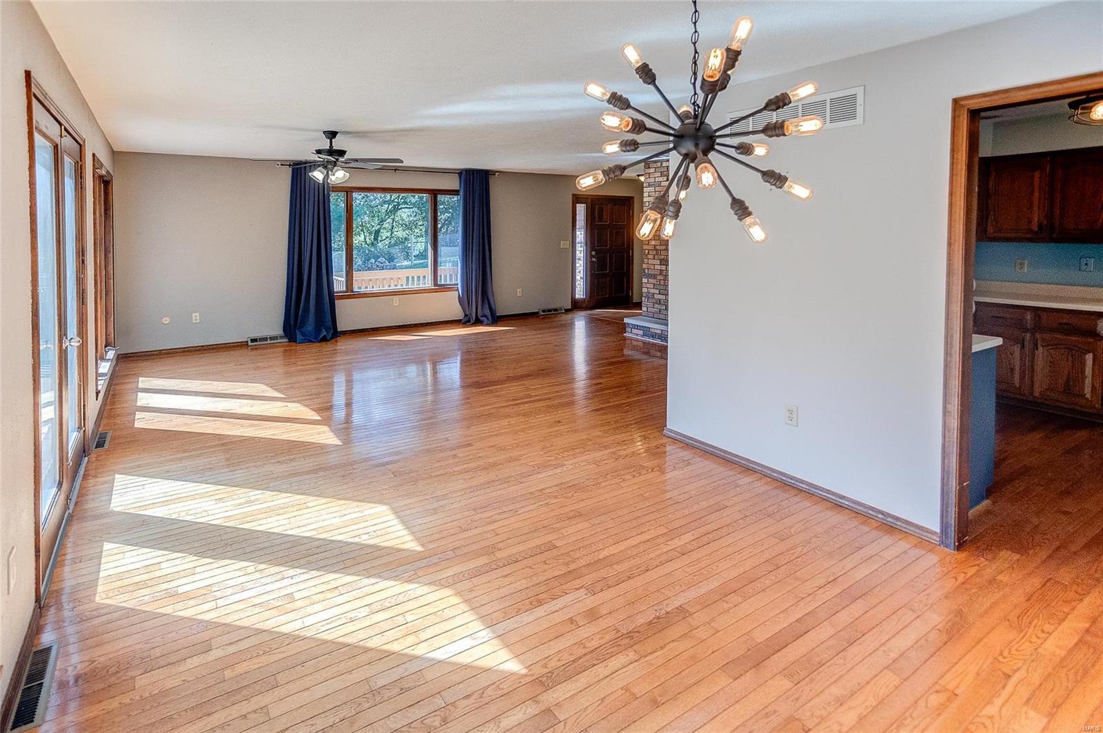 14633 Sportsmen Road Trenton, IL 62293 - Photo 11 of 50