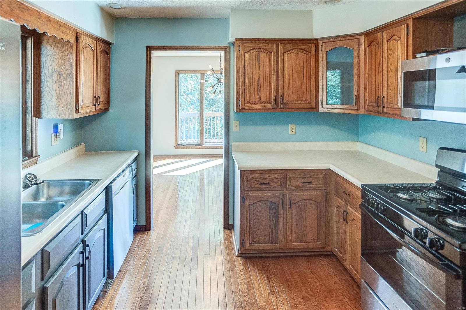 14633 Sportsmen Road Trenton, IL 62293 - Photo 17 of 50