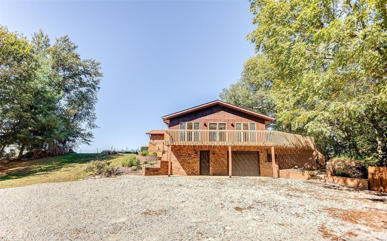 14633 Sportsmen Road Trenton, IL 62293 - Photo 3 of 50