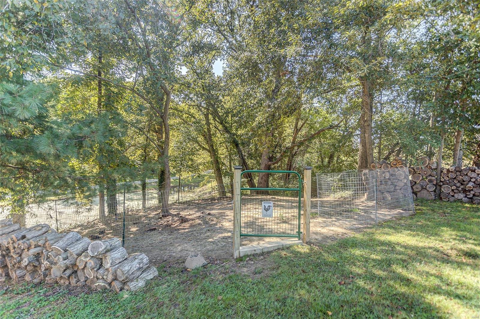 14633 Sportsmen Road Trenton, IL 62293 - Photo 42 of 50