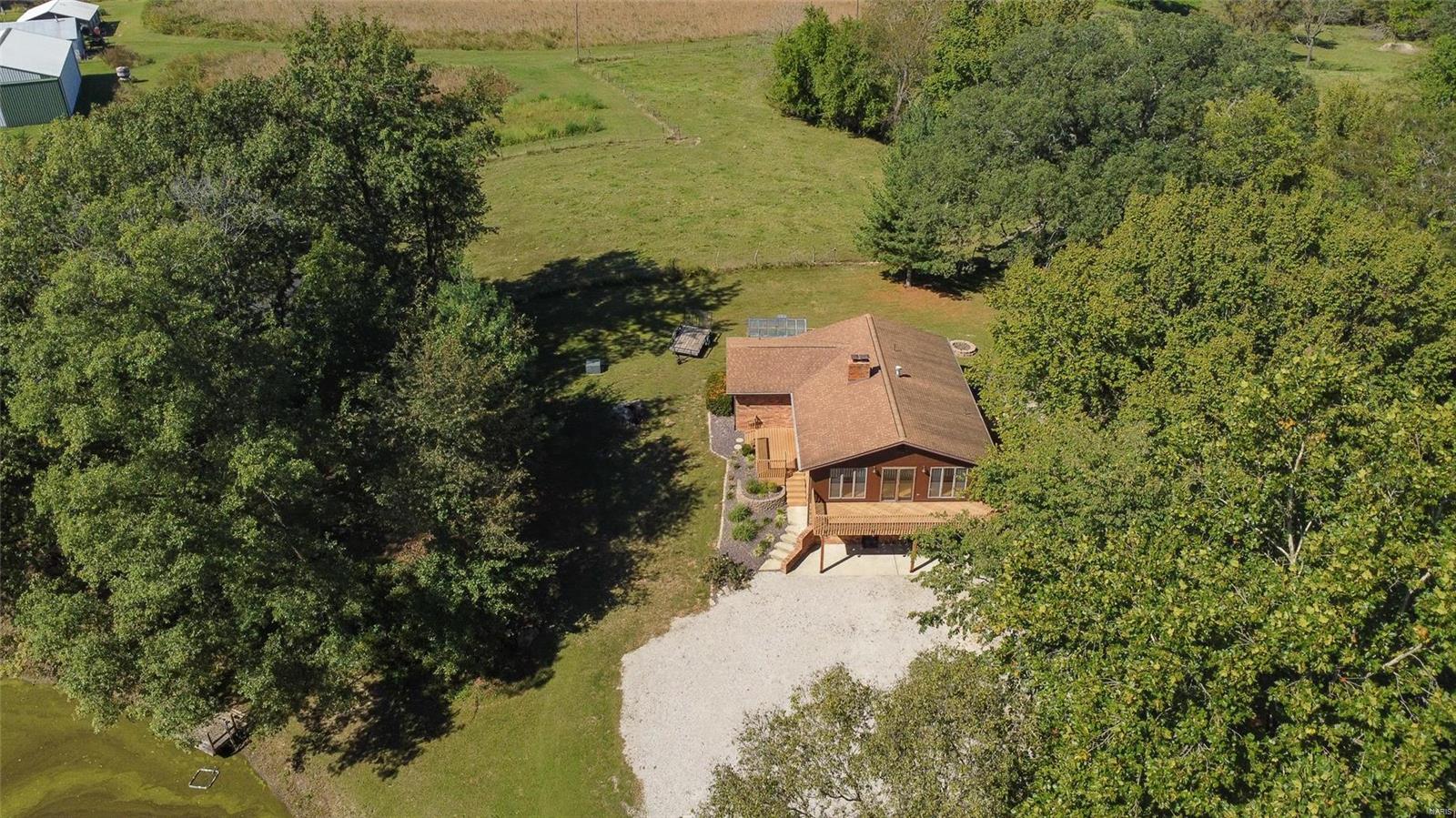 14633 Sportsmen Road Trenton, IL 62293 - Photo 47 of 50