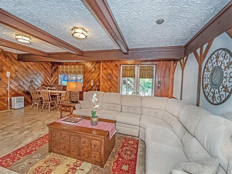 132 Ridge Drive Apollo, PA 15613 - Photo 22 of 37 a living room with furniture and a window
