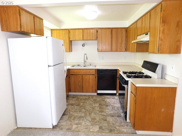 255 D Street Vernonia, OR 97064 - Photo 10 of 39 Kitchen