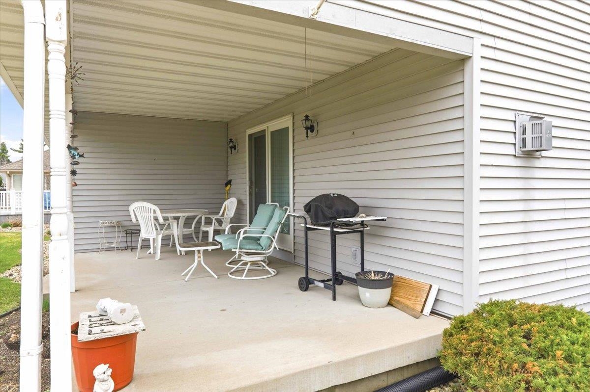 4641 Ridgeview Court Wisconsin Rapids, WI 54494 - Photo 6 of 60
