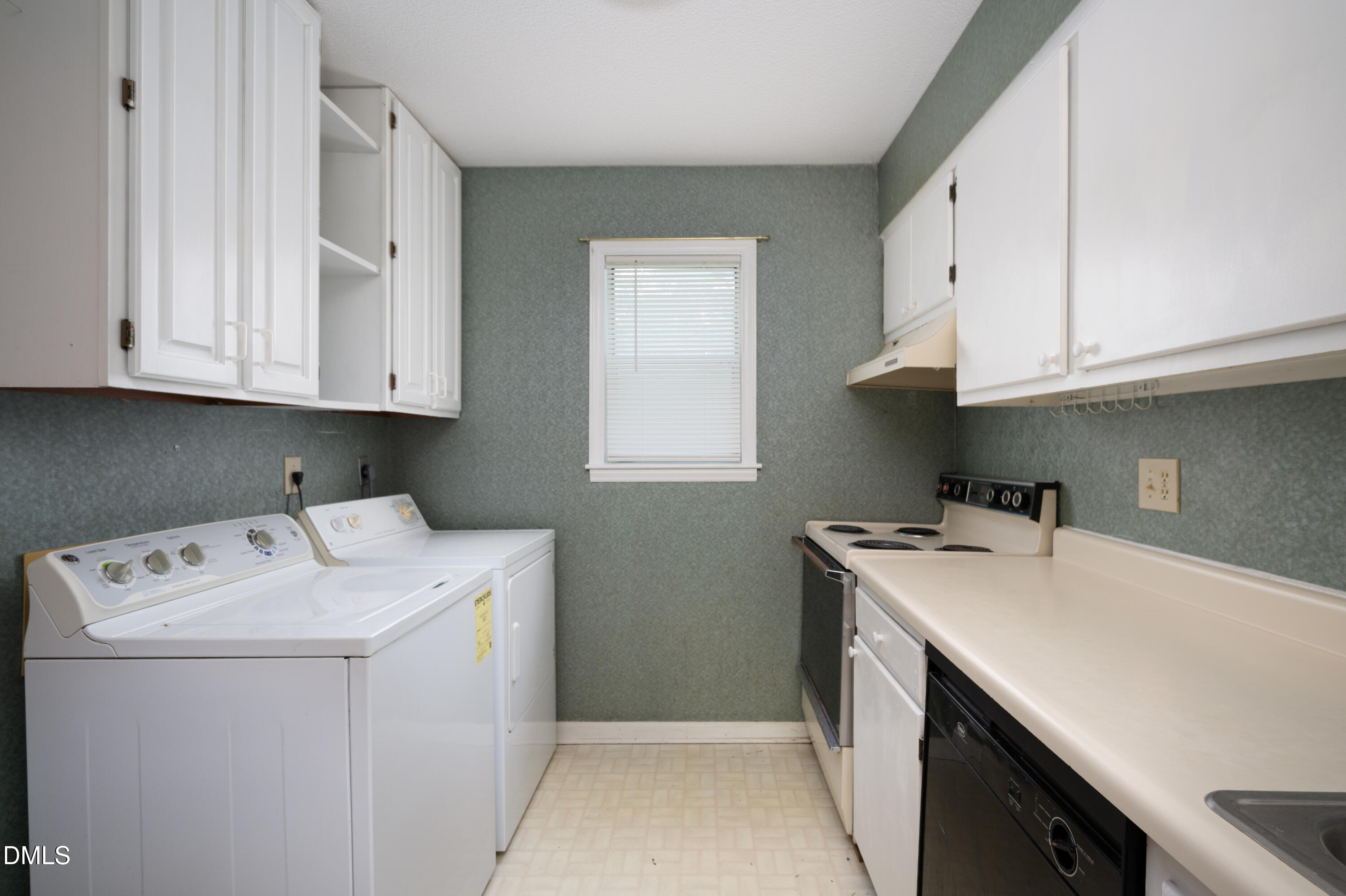 217 Ashley Forest Road Chapel Hill, NC 27514 - Photo 14 of 32 13