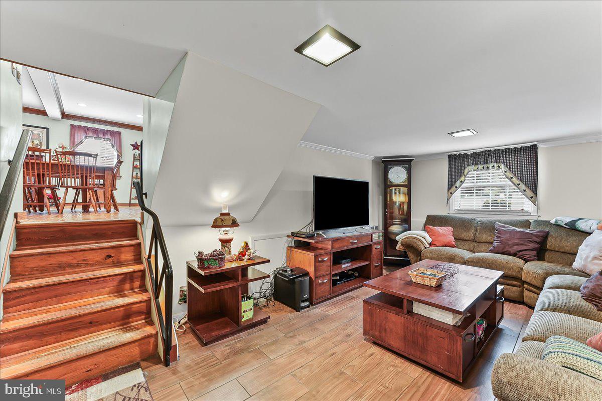 107 Cambridge Road Brookhaven, PA 19015 - Photo 12 of 31