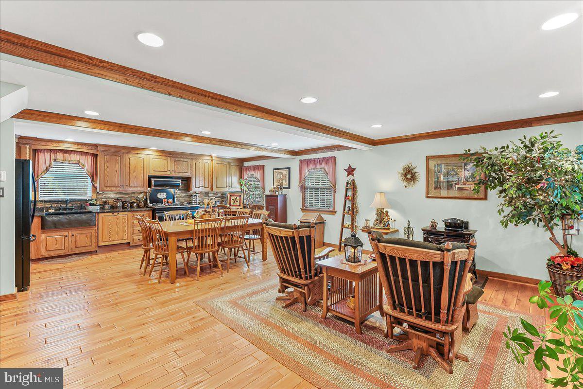 107 Cambridge Road Brookhaven, PA 19015 - Photo 20 of 31