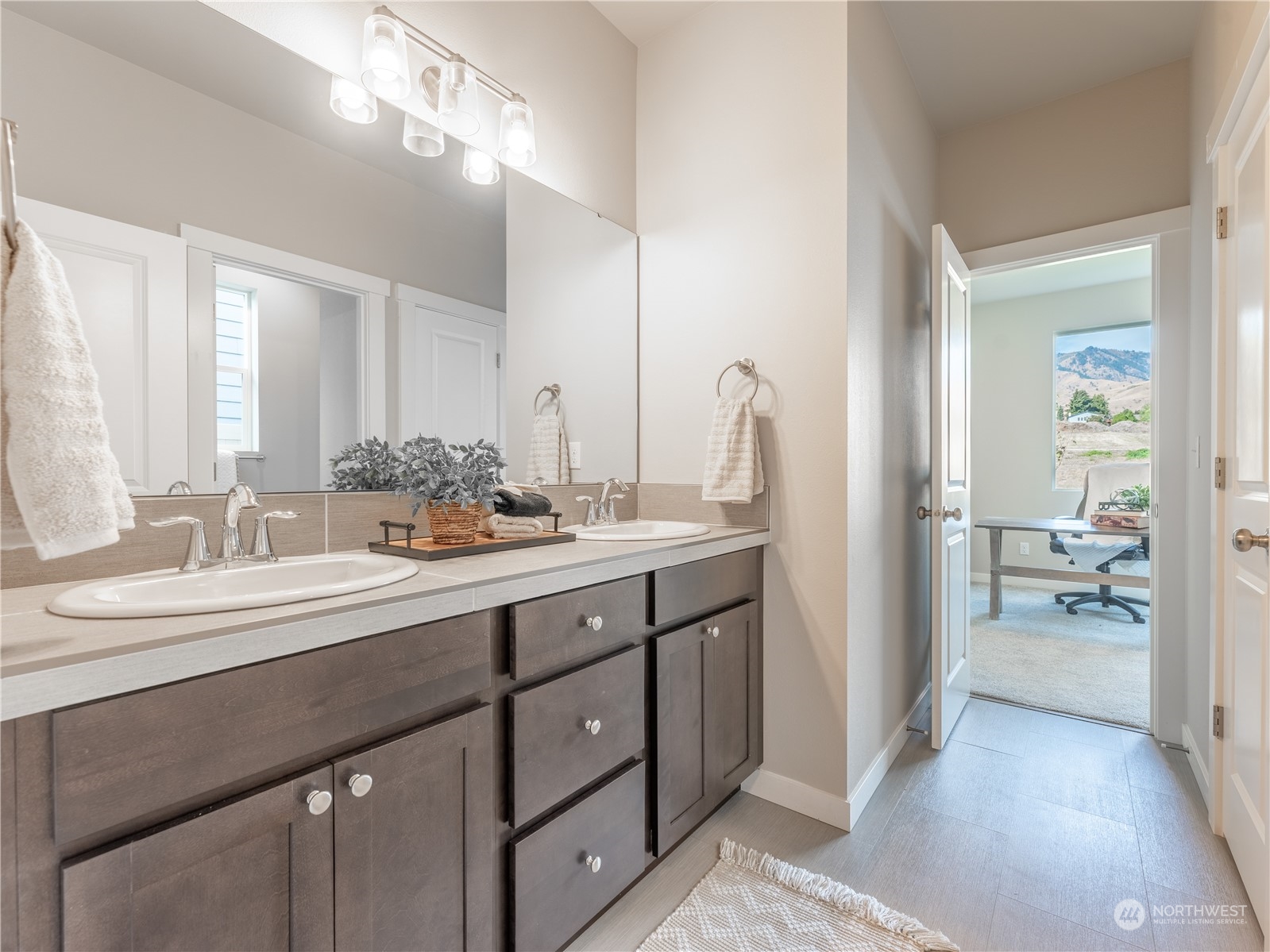 215 Sienna Road Wenatchee, WA 98801 - Photo 30 of 38 Gallery Image 30