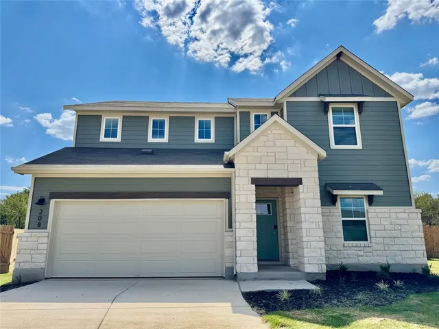 $462,990 | 208 Coopers Hawk Crest, Cedar Creek, TX 78612