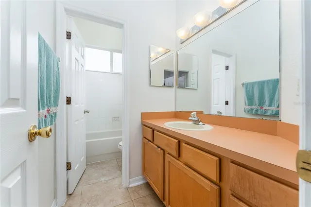 $584,000 | 4106 Imperial Eagle Drive, Valrico, FL 33594