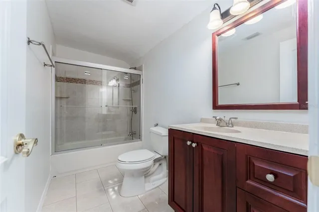 $584,000 | 4106 Imperial Eagle Drive, Valrico, FL 33594