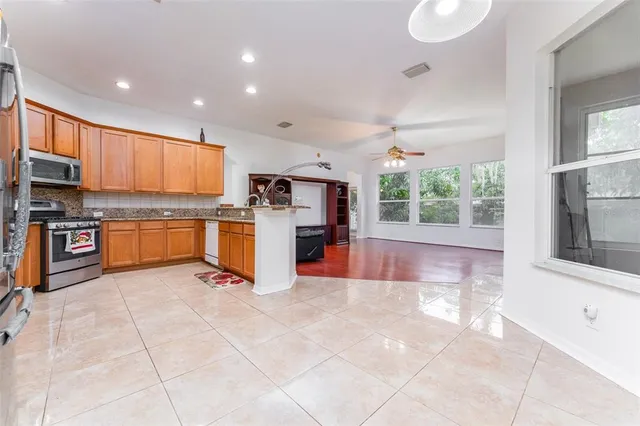 $584,000 | 4106 Imperial Eagle Drive, Valrico, FL 33594