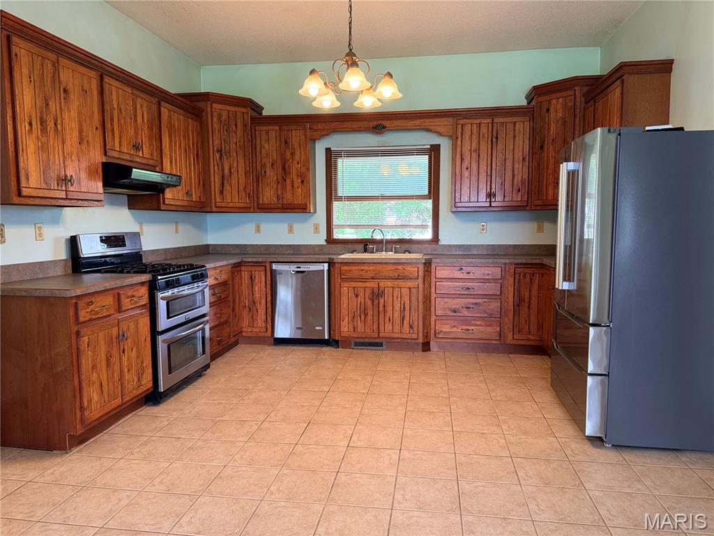 207 North Walnut Street Chesterfield, IL 62630 - Photo 7 of 33