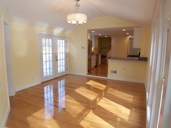 15 MacArthur Road Beverly, MA 01915 - Photo 12 of 30 Gallery Image 12