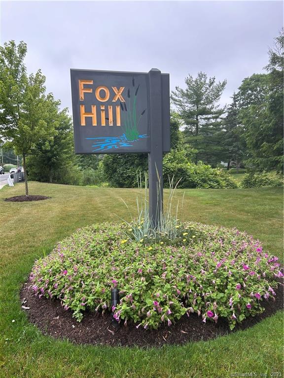 8 Redwood Lane, Unit 8 Ridgefield, CT 06877 - Photo 1 of 1 Gallery Image 1