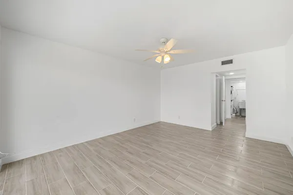 $1,850 | 200 Waterway Drive South, Unit 202, Lantana, FL 33462