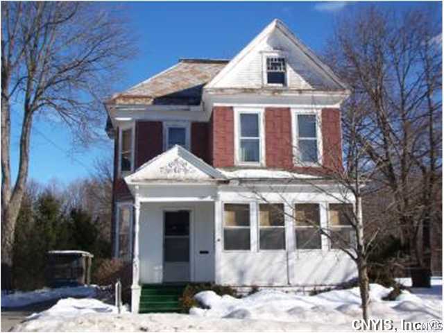 547 Elizabeth Street Oneida, NY 13421 - Photo 1 of 1 Exterior Front