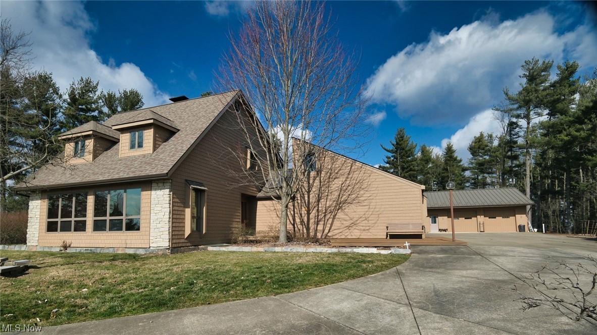 2753 Tabor Ridge Road Northeast Mineral City, OH 44656 - Photo 1 of 41 View of front of home featuring a front yard