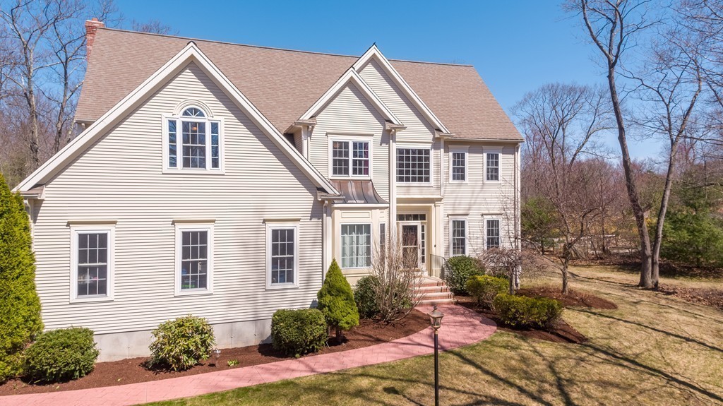 5 Dudley Road Mendon, MA 01756 - Photo 2 of 30 Gallery Image 2