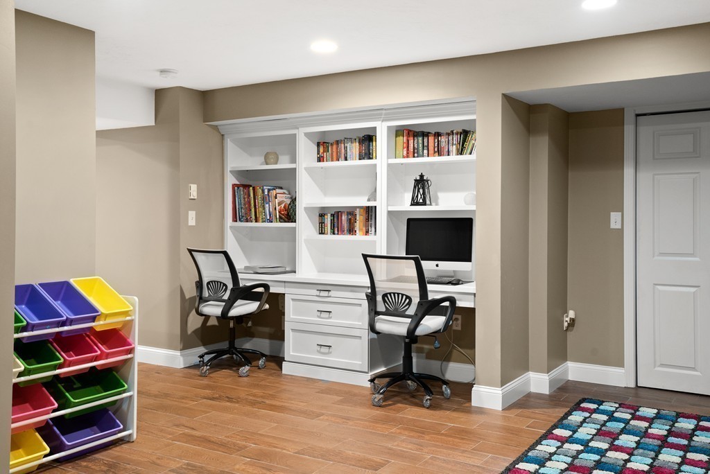 5 Dudley Road Mendon, MA 01756 - Photo 24 of 30 Gallery Image 24