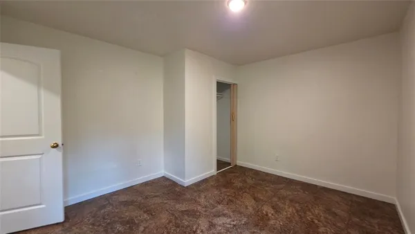 $1,800 | 1111 Ave A, Denton, TX 76201