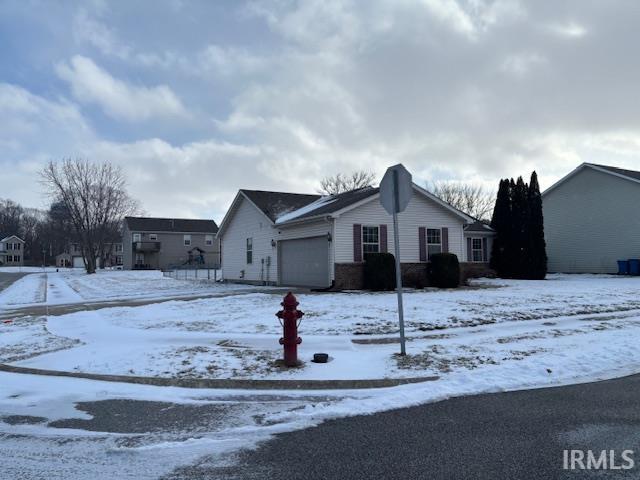 401 South Sutton Avenue Kouts, IN 46347 - Photo 2 of 30