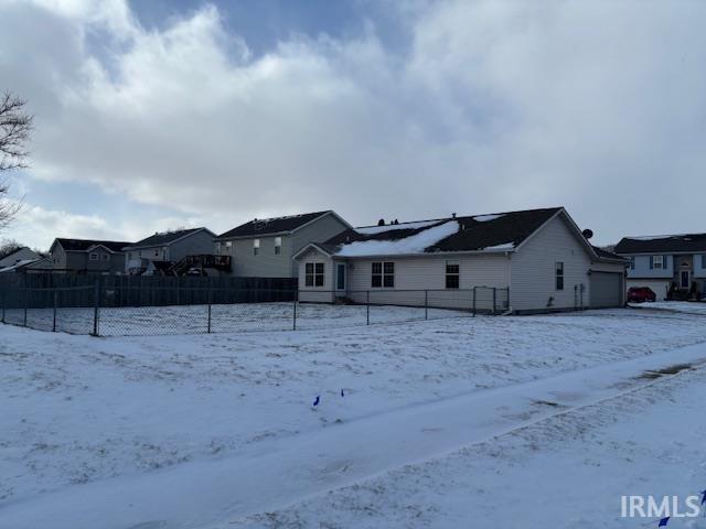 401 South Sutton Avenue Kouts, IN 46347 - Photo 4 of 30