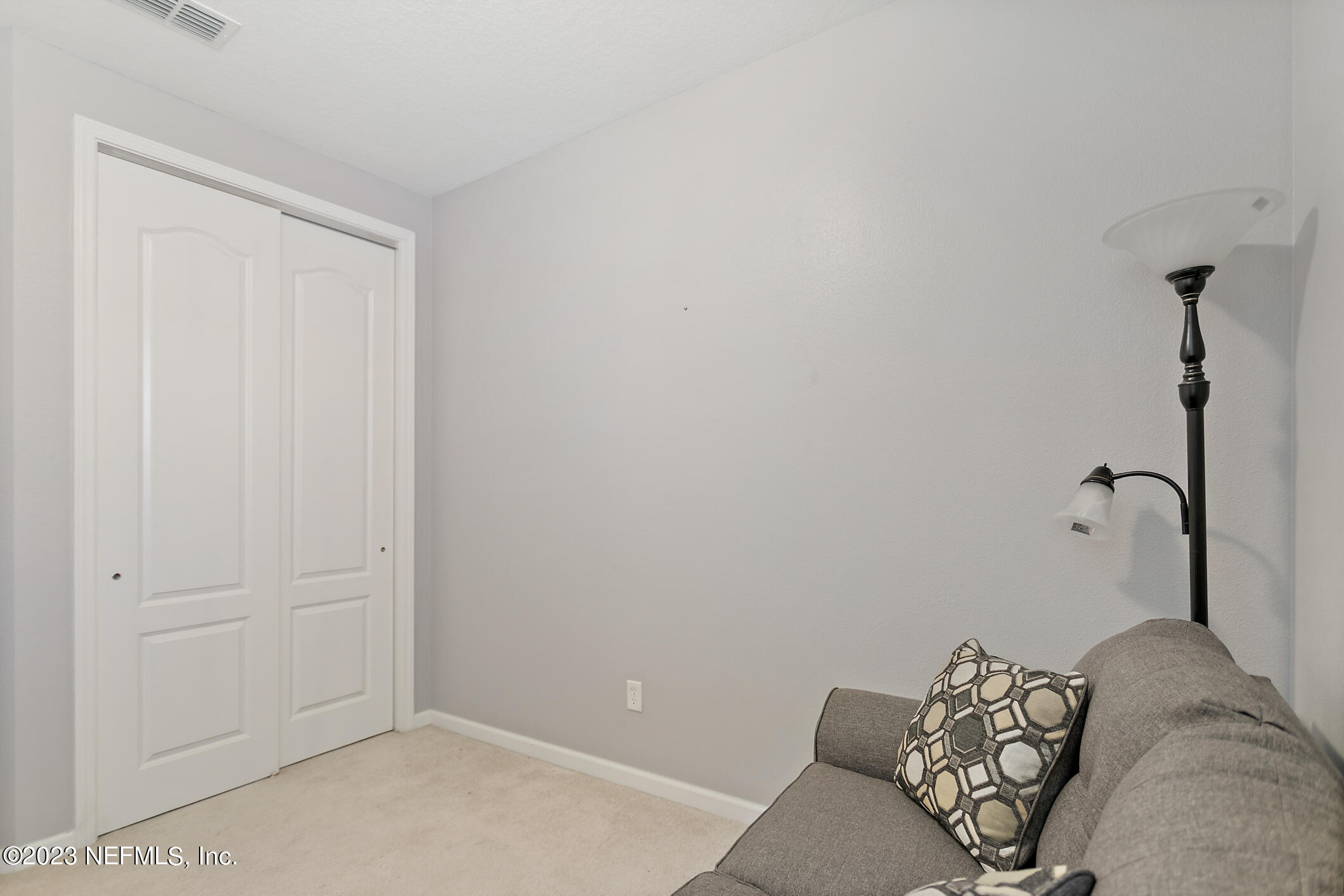 235 Pine Arbor Circle St. Augustine, FL 32084 - Photo 12 of 41 a living room with furniture