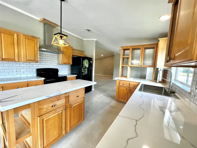 $2,400 | 14505 Alice Road, Tomball, TX 77377